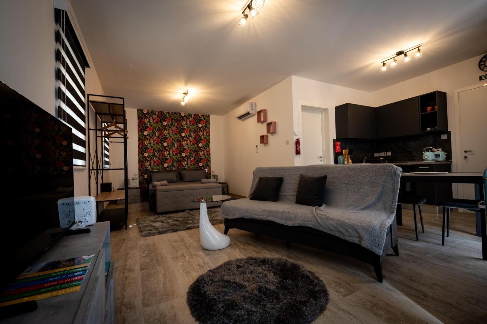 Dar Barbara Duplex 2 Double Bedrooms,2 Sofa Beds Large House With Terrace Roof Views Of Valletta Cospicua Buitenkant foto